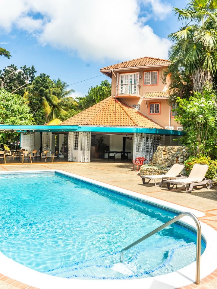 LaVida Hotel Resort