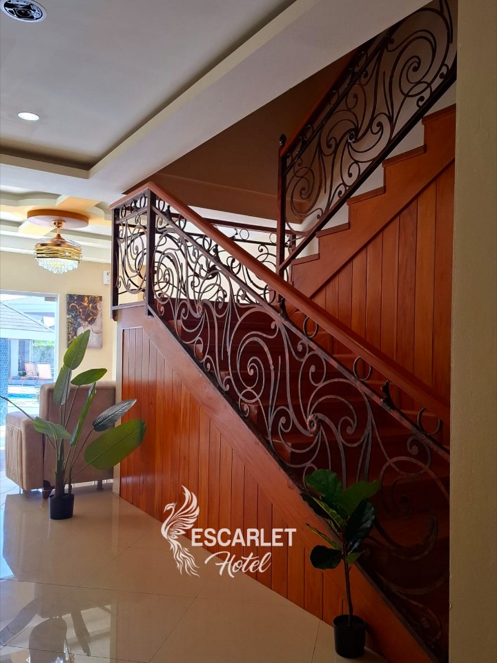 Escarlet Hotel
