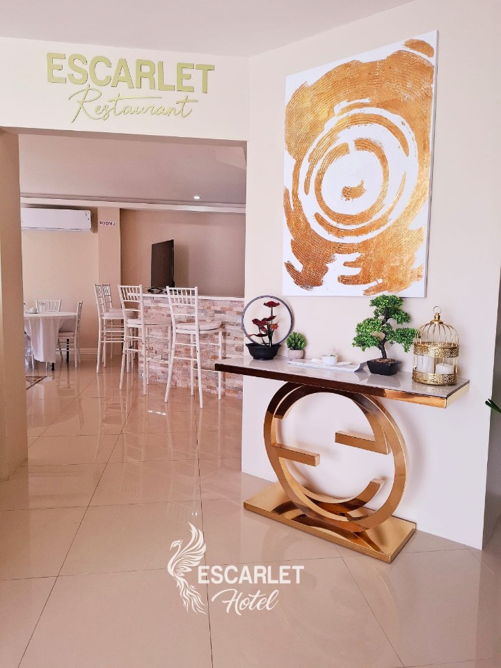 Escarlet Hotel