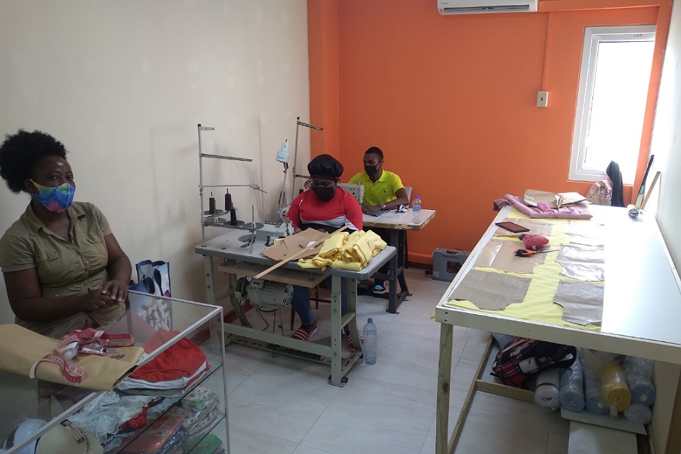 A&C design & Garment