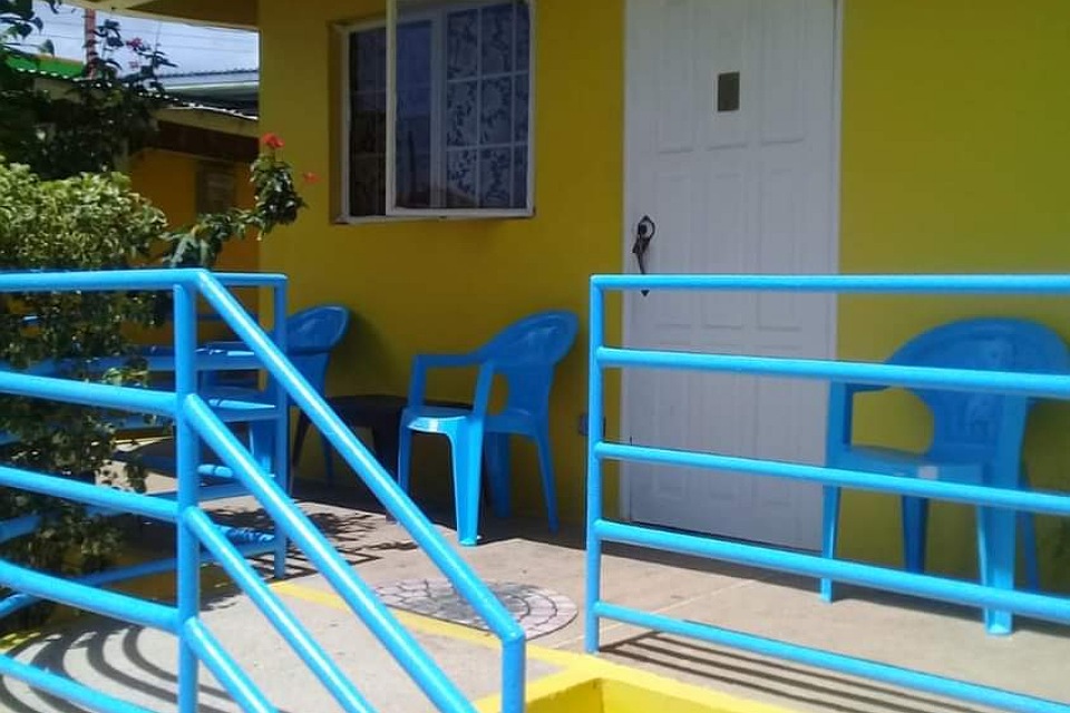 Bago's Eco Retreat & cafe