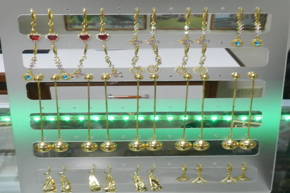 Donna di Castello Jewelry Store