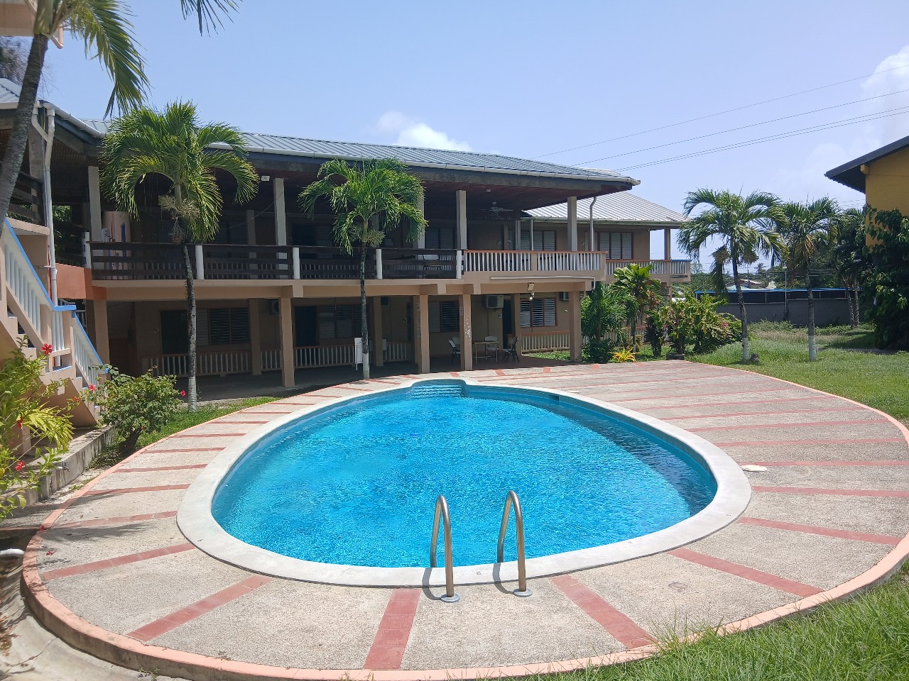 Golf View Apartments