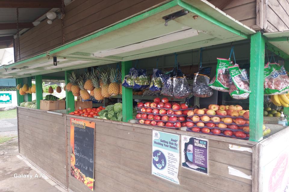 J&J Vege Mart