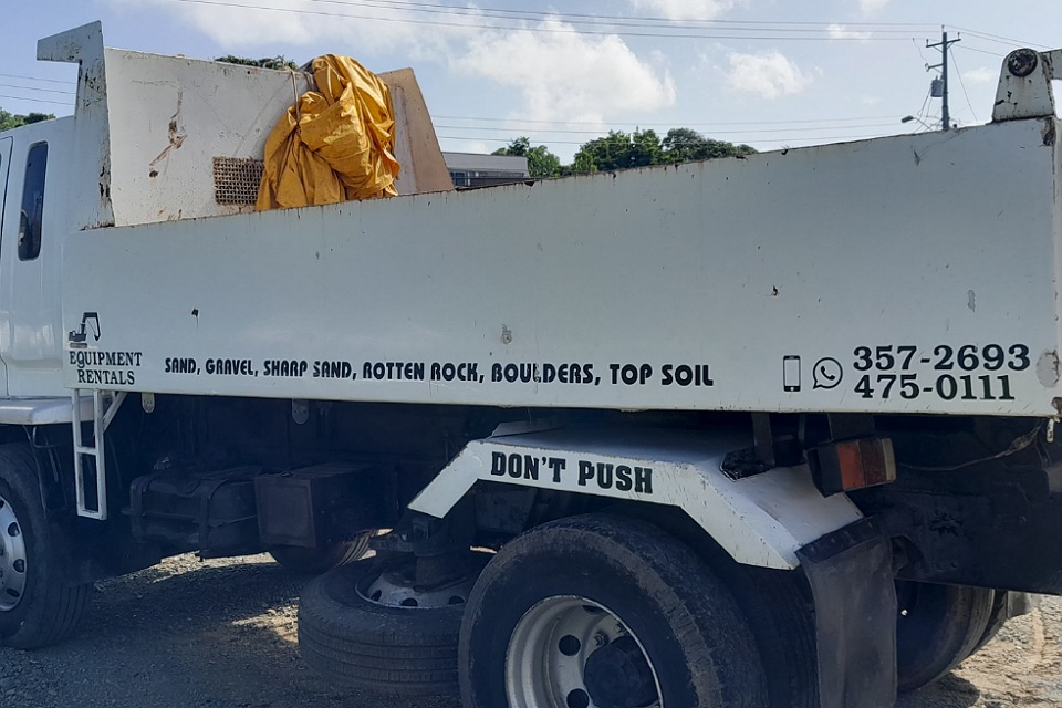 Scott Trucking Services