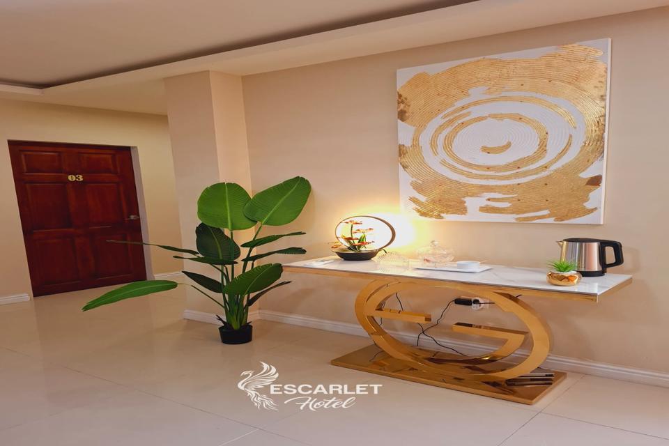Escarlet Hotel