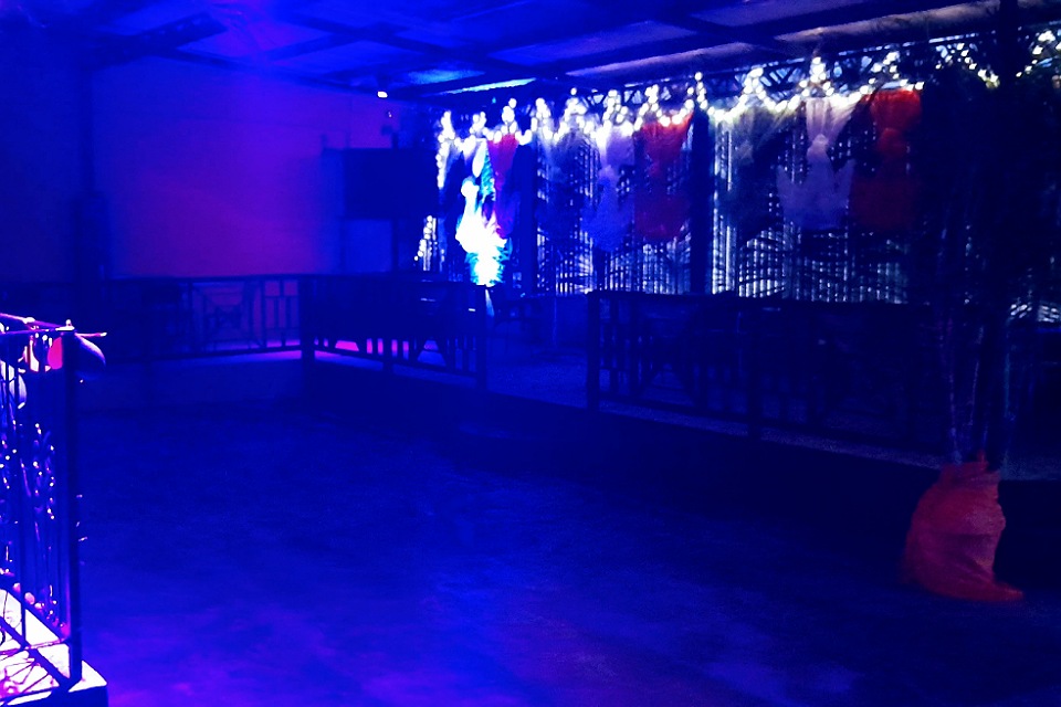 Retro Palace Bar