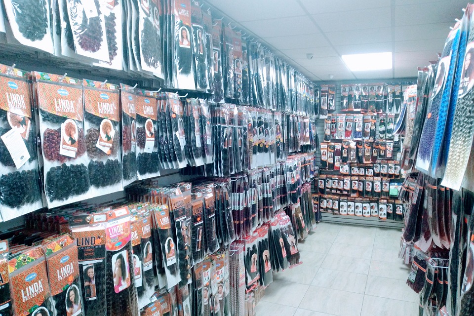 Lisa's Hair Palace