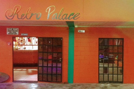 Retro Palace Bar