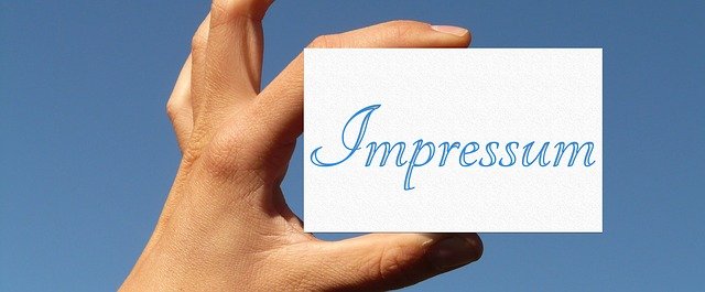 Contact & Impressum